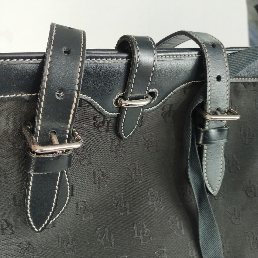 Dooney and Bourke Vintage Cabriolet Bucket Bag Black - Picture 4 of 14